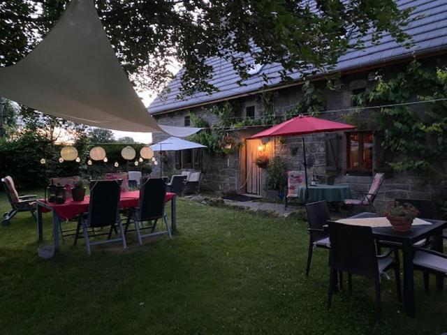 Maison De Campagne Sarroux Екстериор снимка