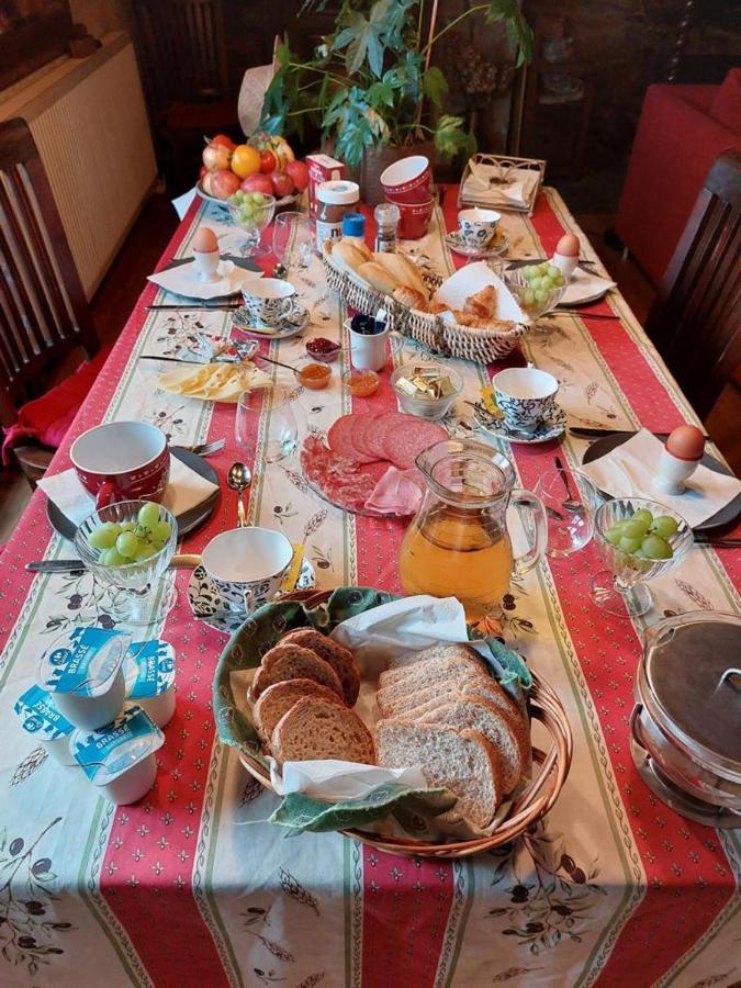 Maison De Campagne Sarroux Екстериор снимка